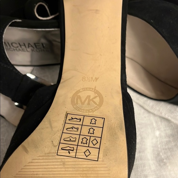 Michael Kors Black and Silver Heels - Picture 5 of 5